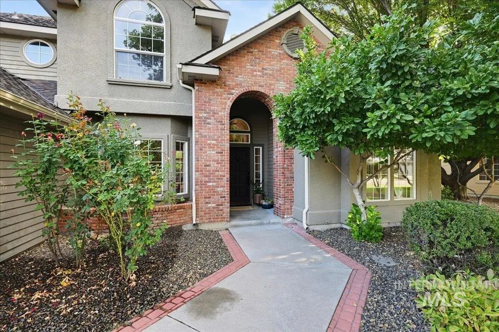 3064 E Nature Dr, Boise