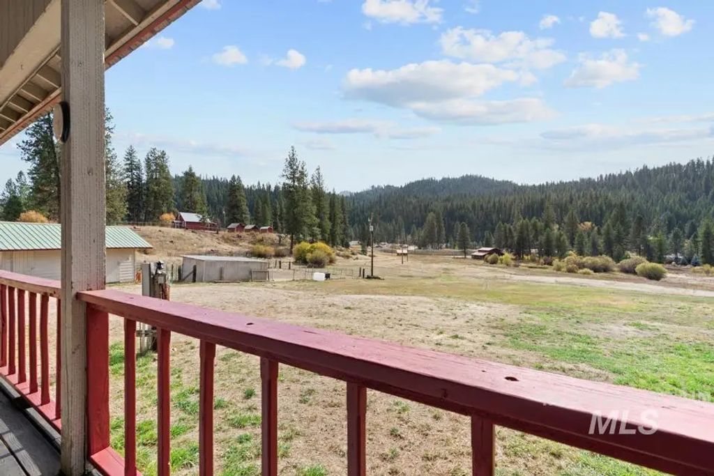 3487 Banks Lowman Rd, Lowman