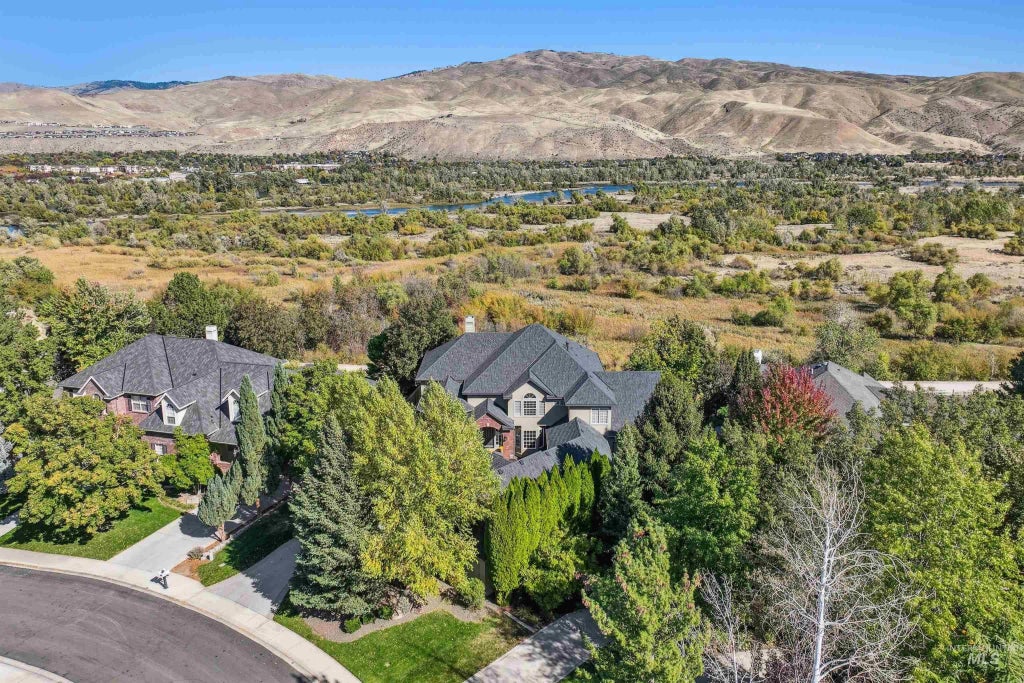 5288 S Farmhouse Place, Boise