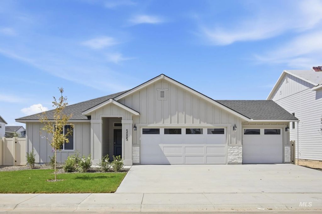 5005 S Bleachfield Ave, Meridian