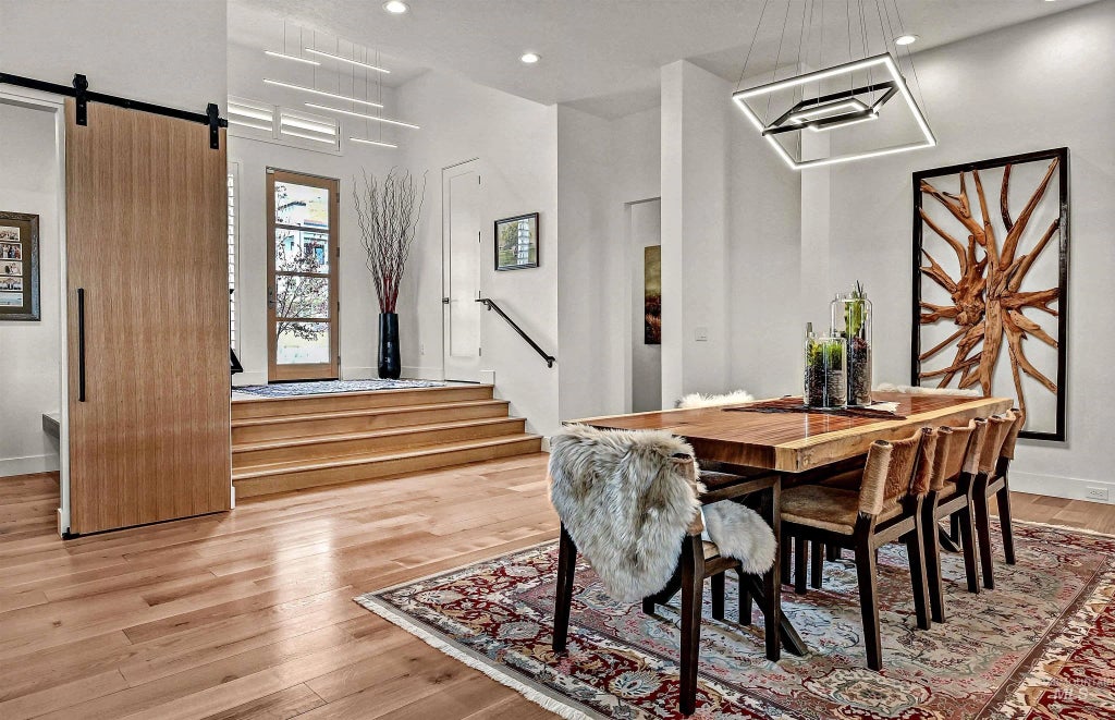 3523 E Via Estancia Lane, Boise