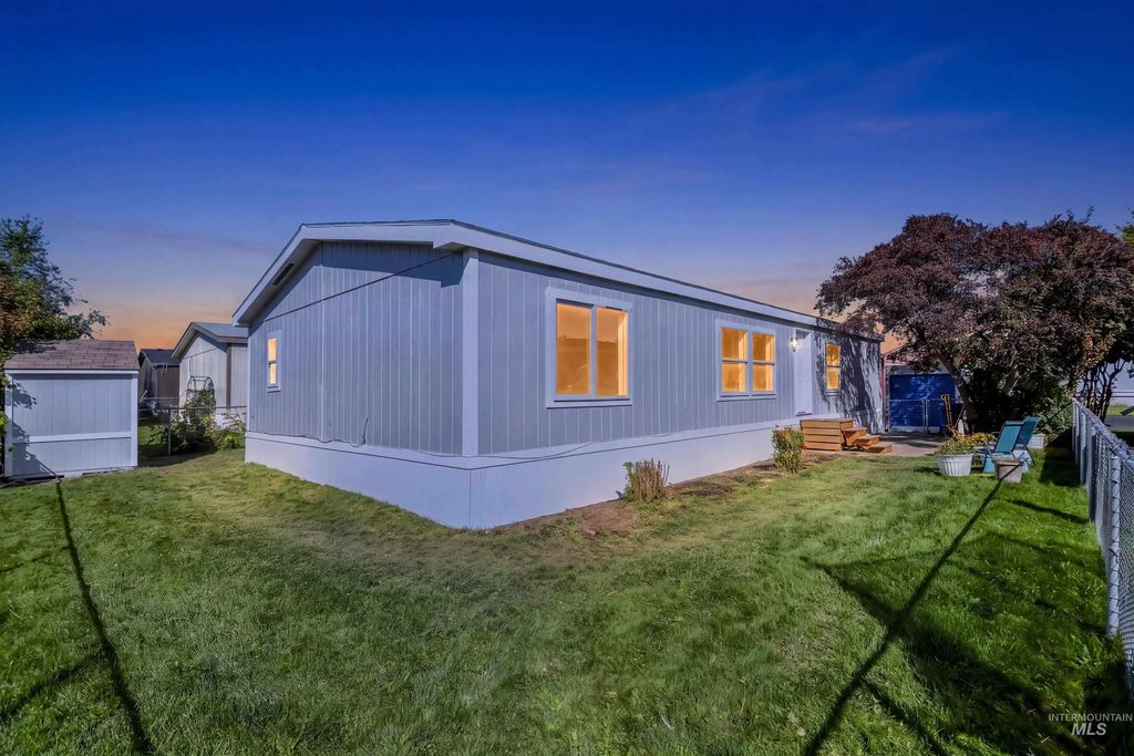 509 River Valley St., Nampa