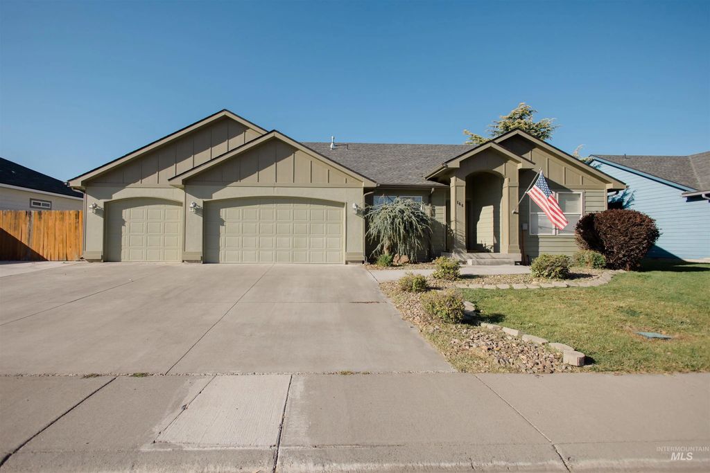 166 Ne Windy Street, Mountain Home
