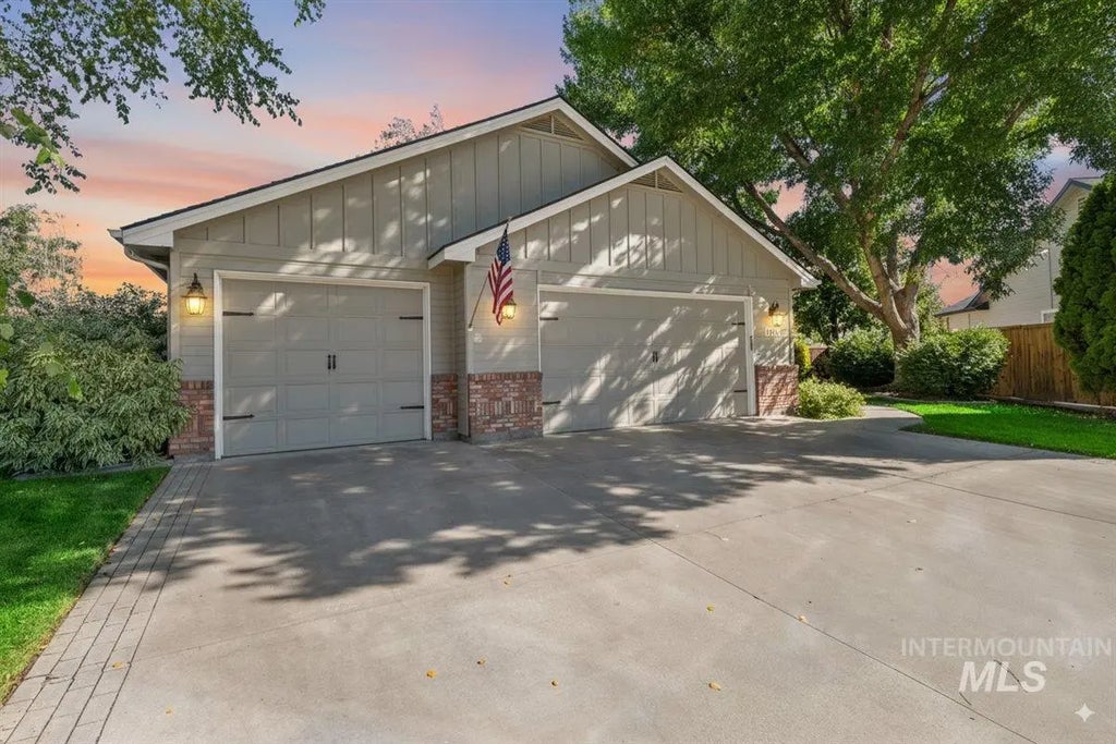 1816 W Whitestone Ct, Meridian