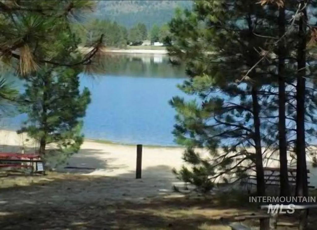 12962 Patty Dr., Donnelly
