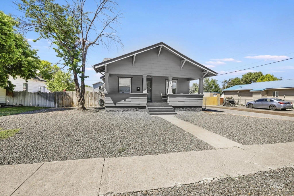 1215 4th Ave E, Twin Falls