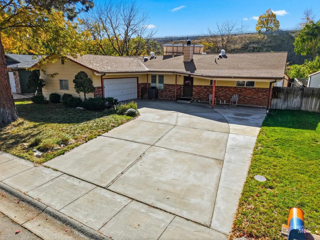 715 W Berwick, Boise