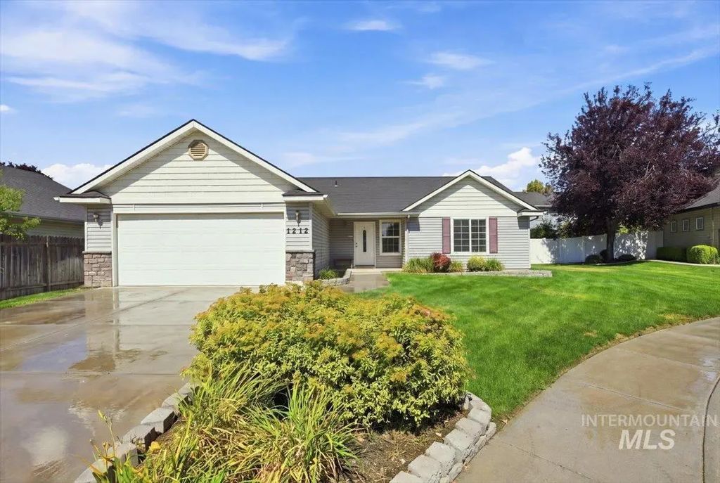 1212 W Eagle Ave, Nampa