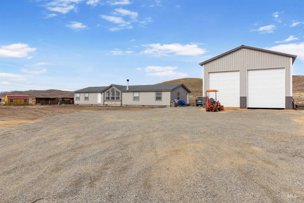 161 Horseshoe Loop, Fairfield