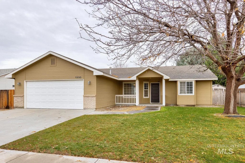 1330 N Tumbler Dr, Kuna