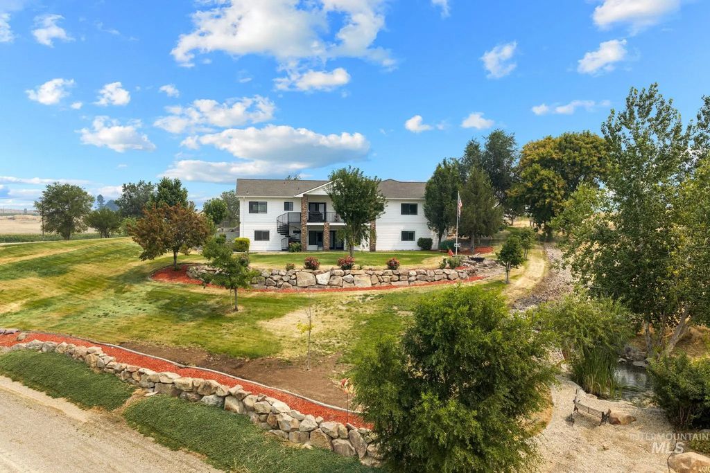 4010 Elmore Rd, Parma