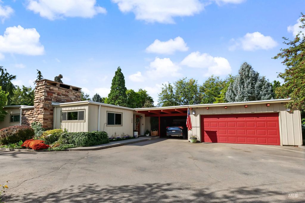 508 E Elm Ave, Parma