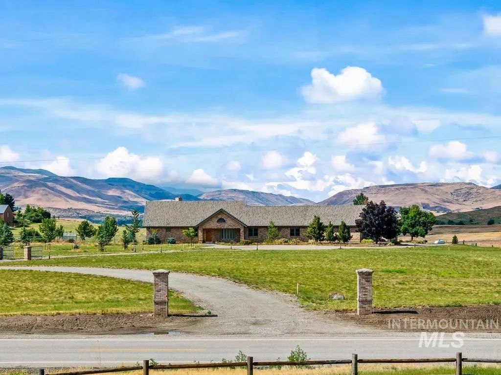 9650 N Highway 52, Horseshoe Bend