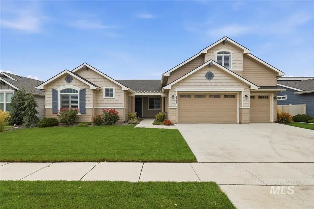 6406 E Canyon Crossing Dr., Nampa
