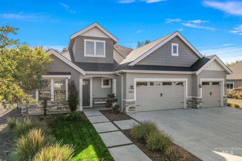 9823 W Hercules Dr, Star