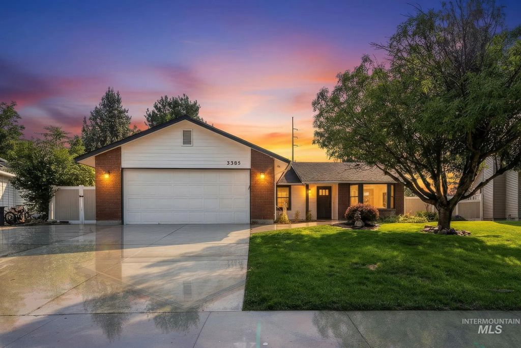 3385 N Creswell Way, Boise