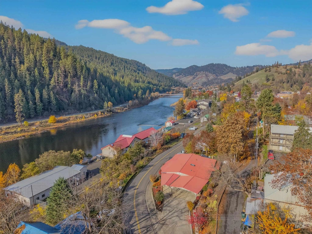 824 Main Street, Orofino