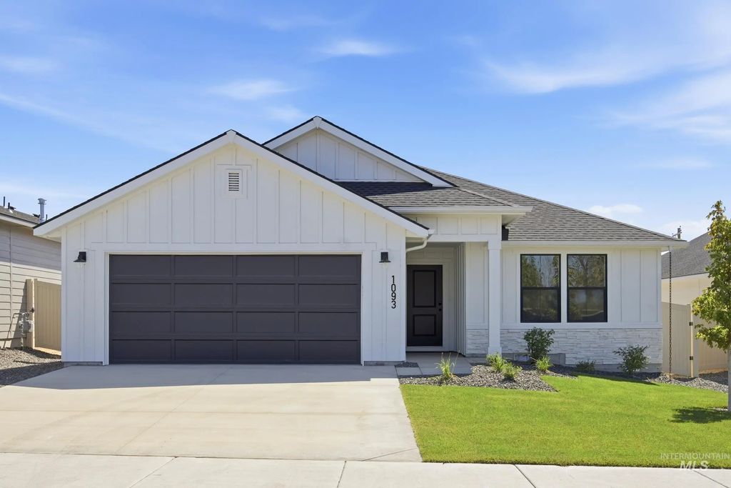1093 W Jasper St, Meridian