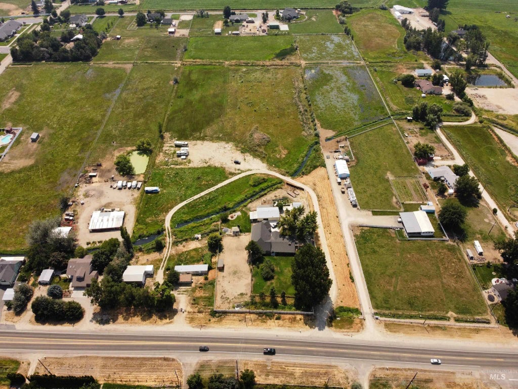 9145 Highway 44, Middleton