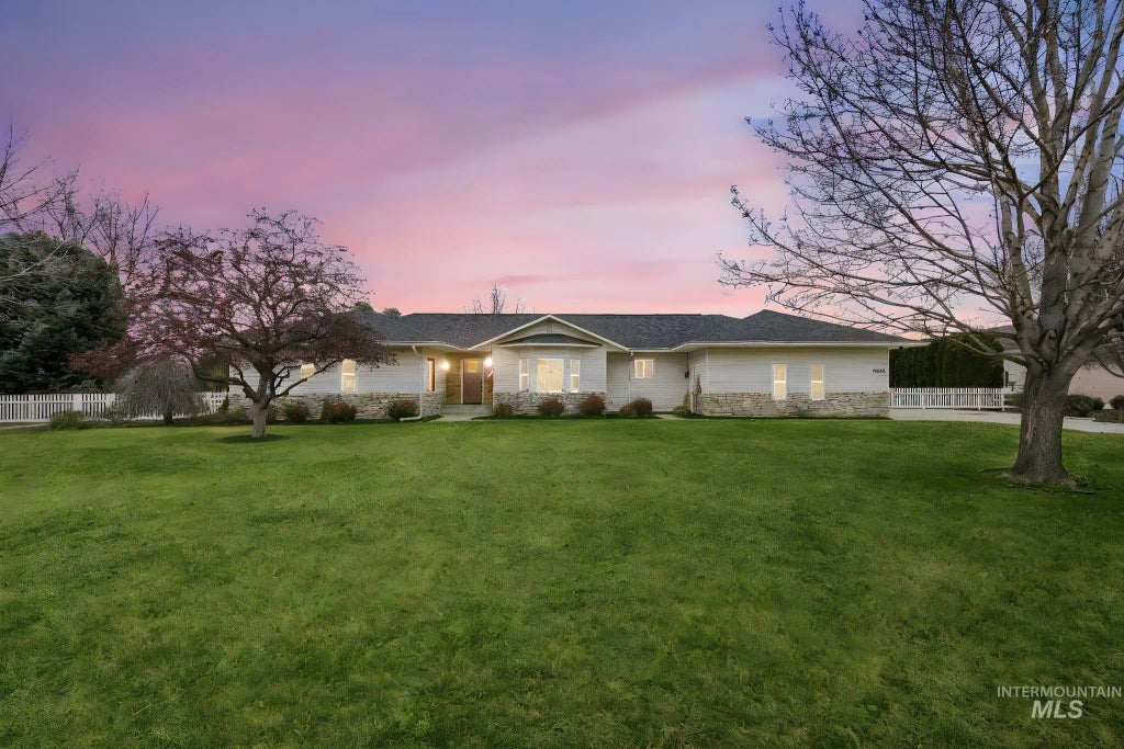 12068 W Gamekeeper Dr, Kuna