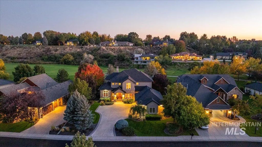 1479 W Oakhampton Dr, Eagle