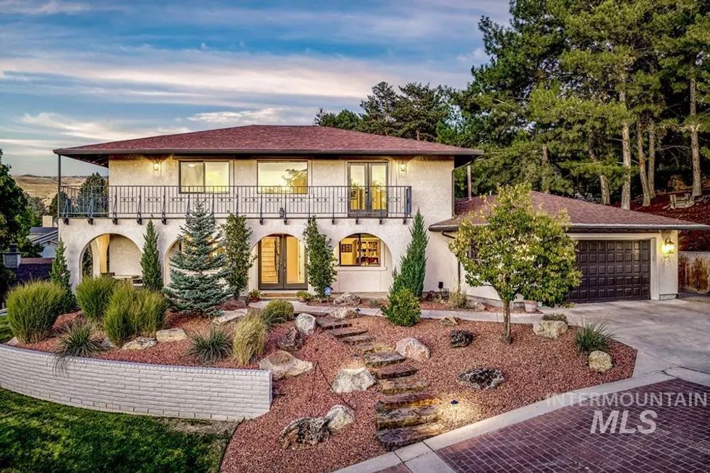 839 E Hearthstone Dr, Boise