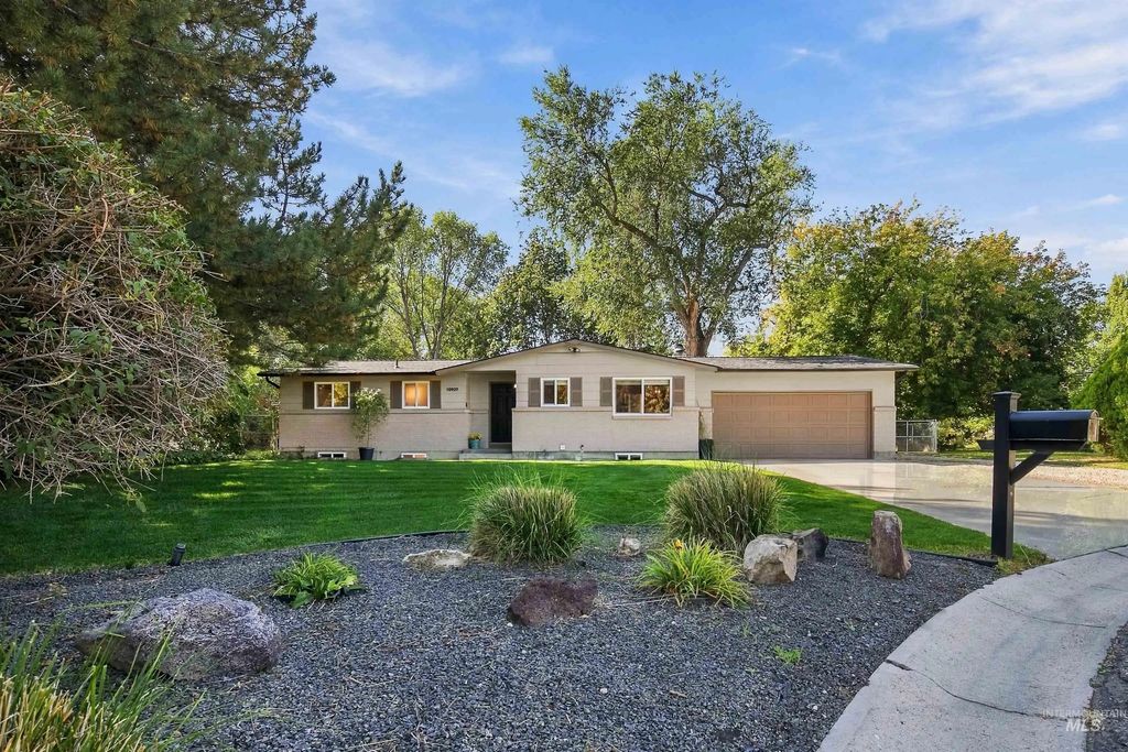 10909 W Estate Drive, Boise