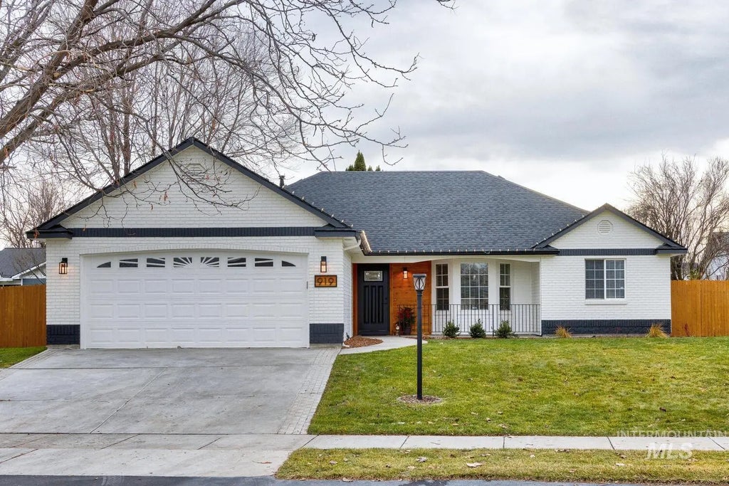 919 Muirfield, Nampa
