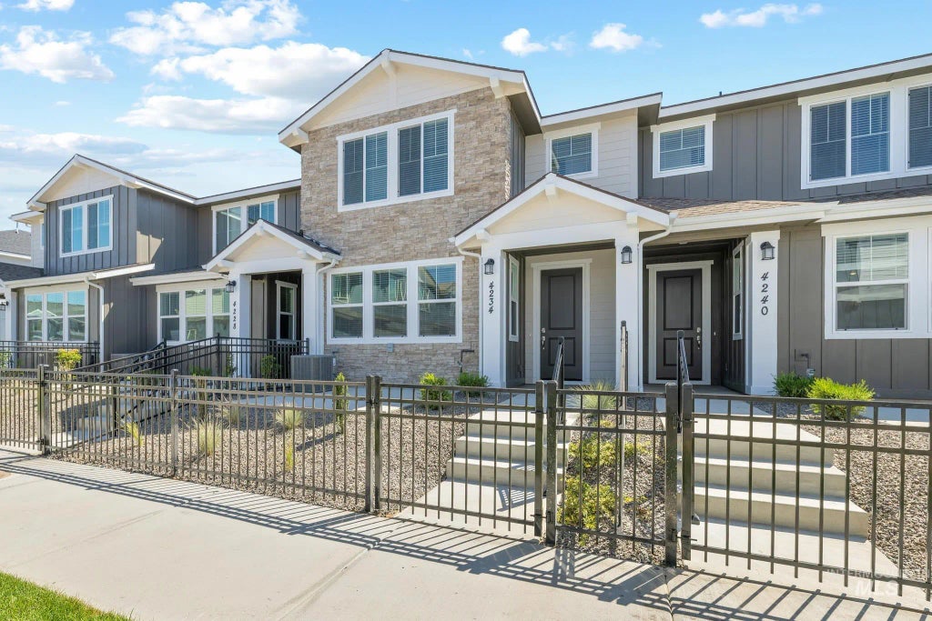 4234 Cirrus Ln, Eagle