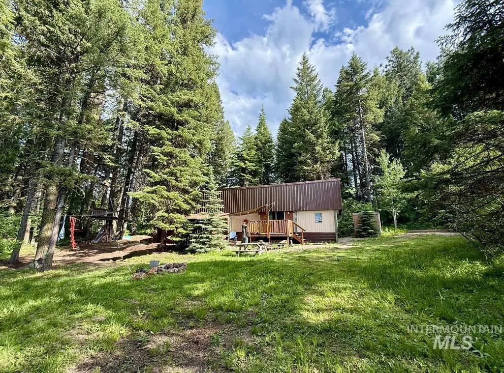 8 Kathleen Way, Cascade