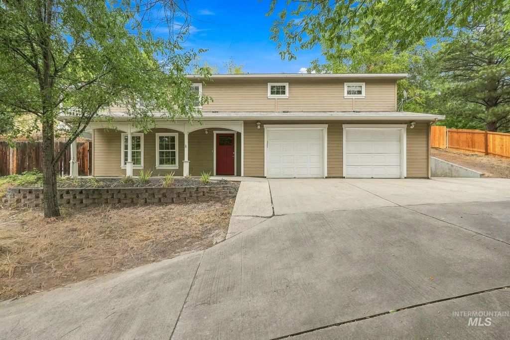 2442 W Hill Rd, Boise
