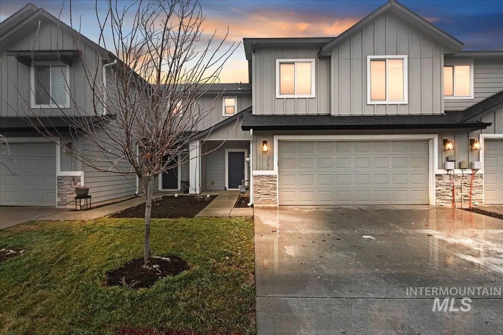 957 W Apple Pine St, Meridian