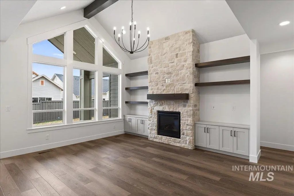 1101 E Crescendo St, Meridian