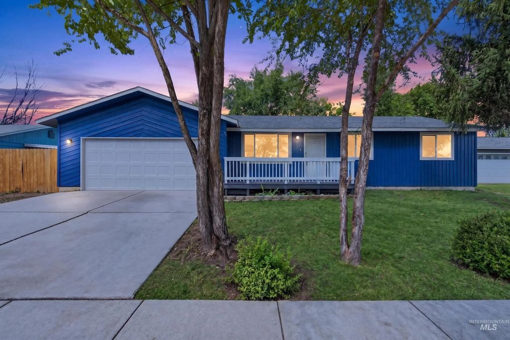 11856 W Race St, Boise