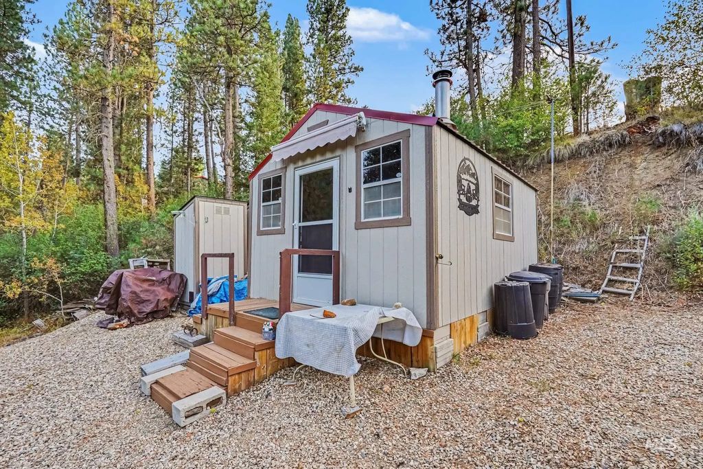 42 Clear Creek Dr., Boise