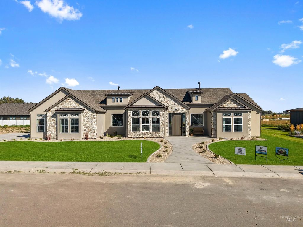 622 Biscotti Loop, Heyburn