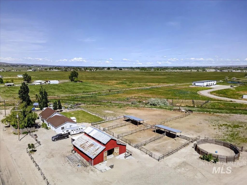 2588 W Sales Yard Road, Emmett