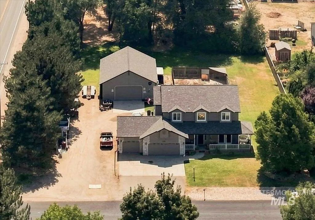 5025 Blue Jay Loop, Nampa