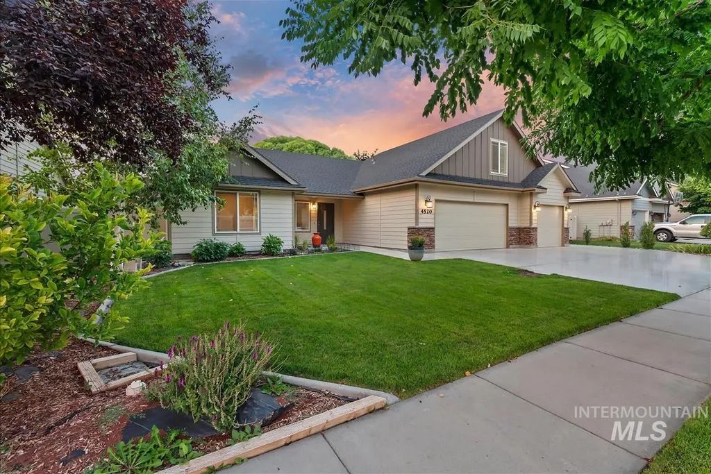 4520 E Concord Way, Nampa