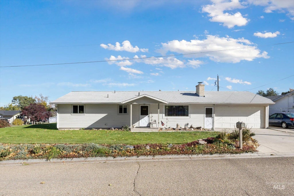 1222 Teton, Caldwell