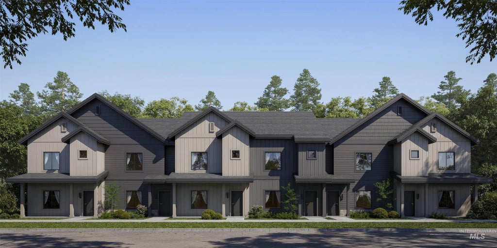 8327 W Latte Ln, Garden City