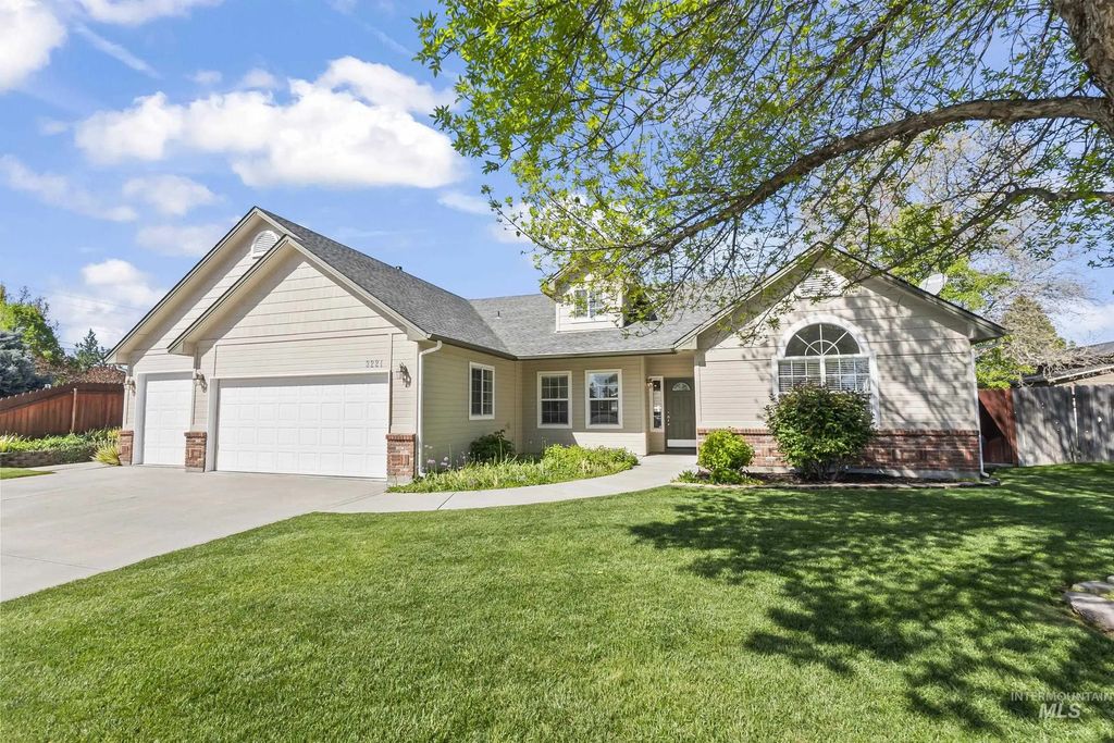 3221 N Lilyturf, Meridian