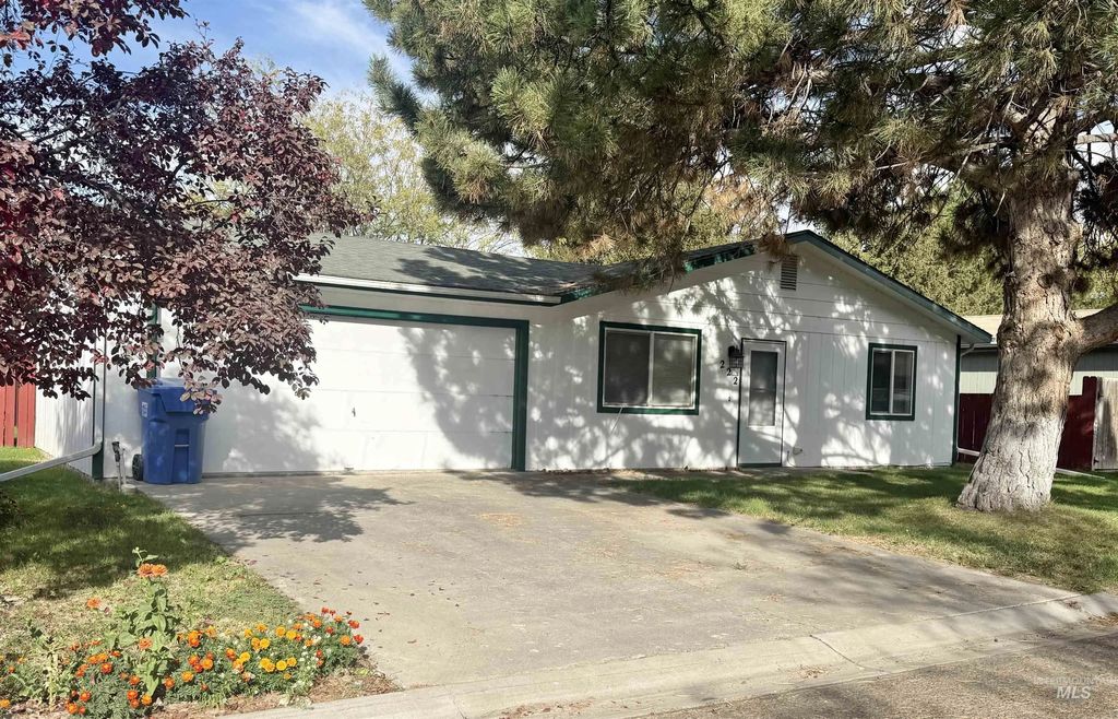 222 Avenida Del Rio, Twin Falls
