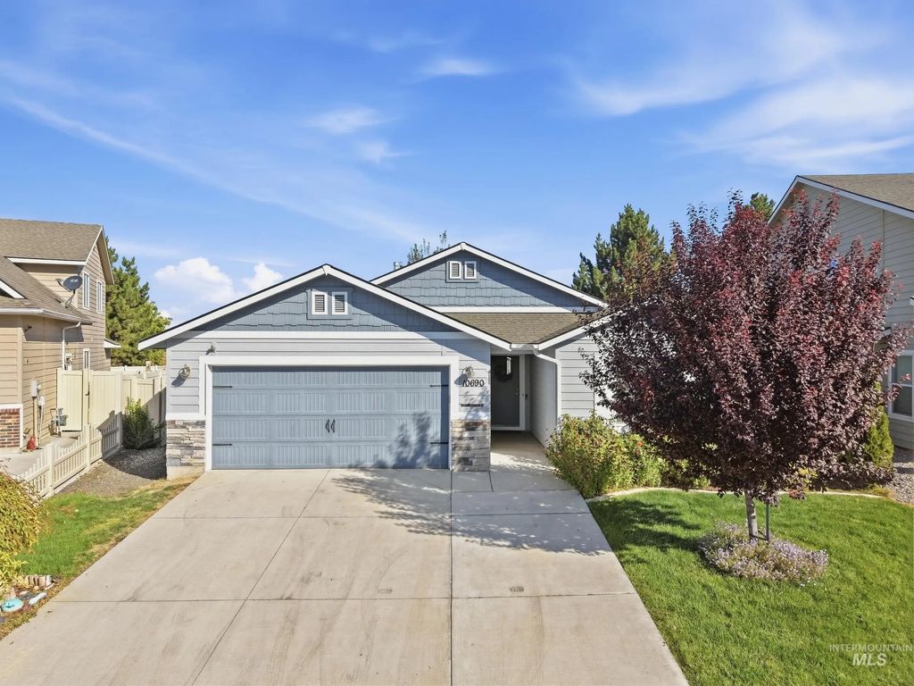 10690 Hackberry St, Nampa