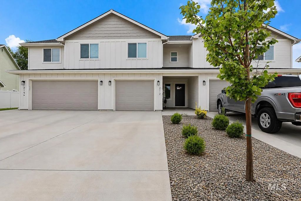 212 3rd St, Fruitland