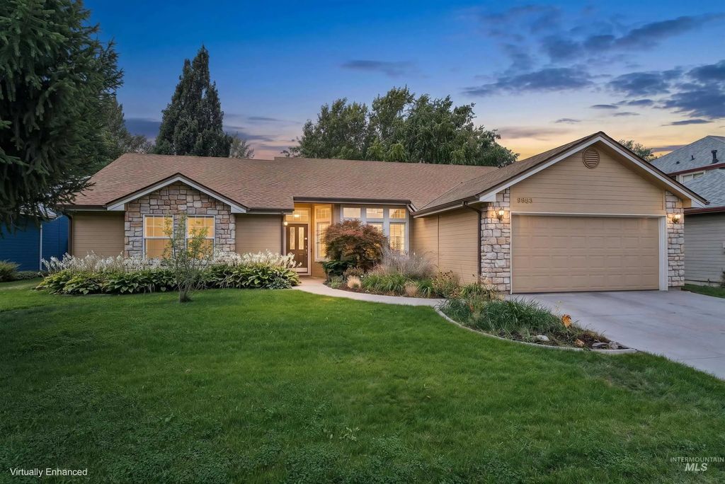 9883 W Countryman Dr, Boise