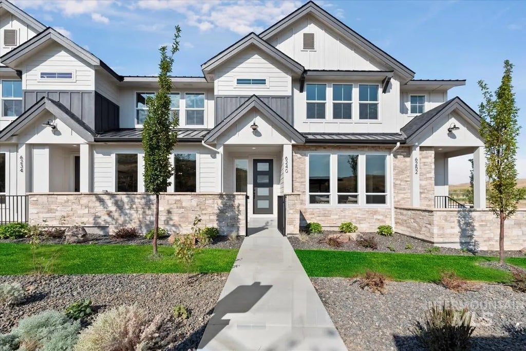 6240 N Holly Springs Ln, Eagle