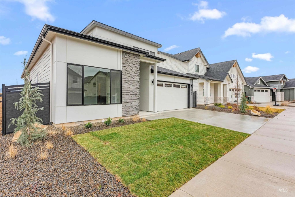 6732 N Magic Mallard Ave #molalla Bonus, Meridian