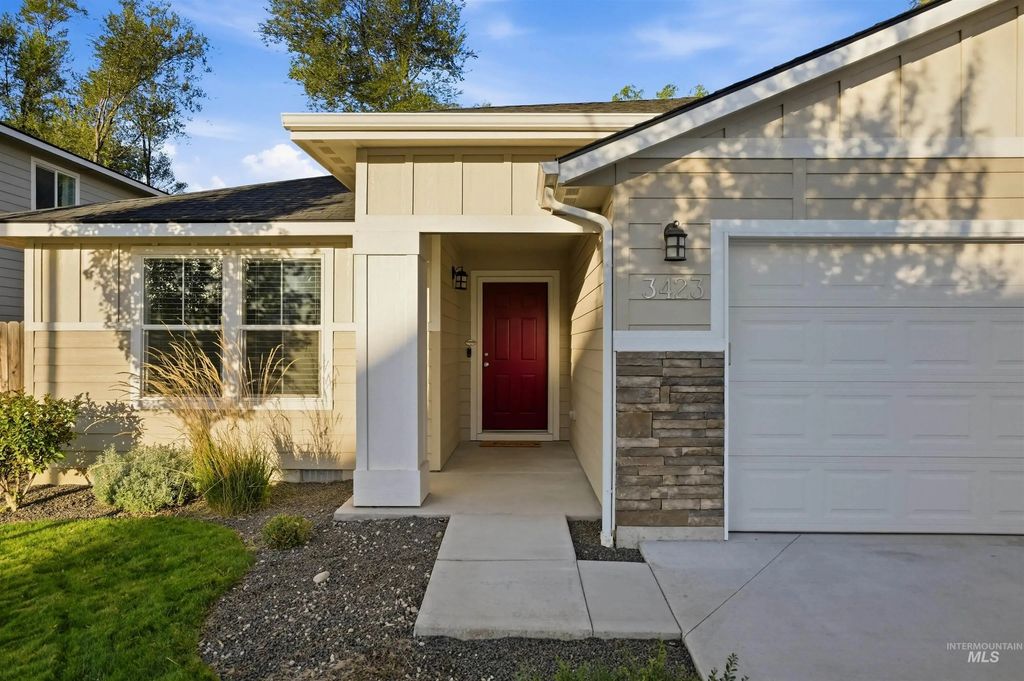 3423 Nw 12th Ave, Meridian