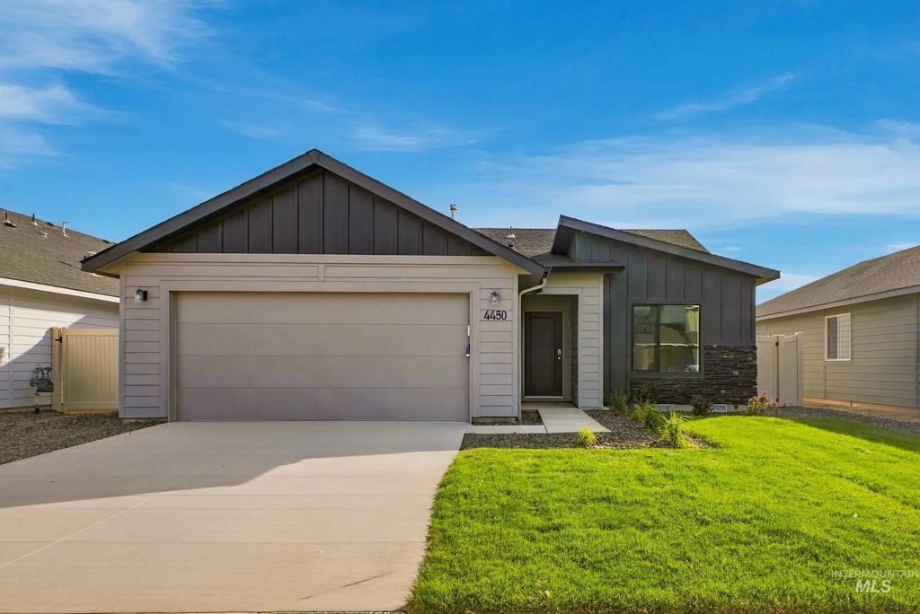 4450 S Amsterdam Ave, Nampa